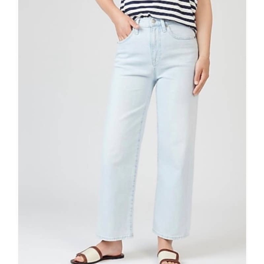 J Crew Slim wide-leg jean in Misty Surf wash size 28